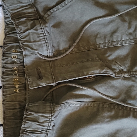 STUNNING AMERICAN Eagle jegging joggers with zips - Picture 2 of 10